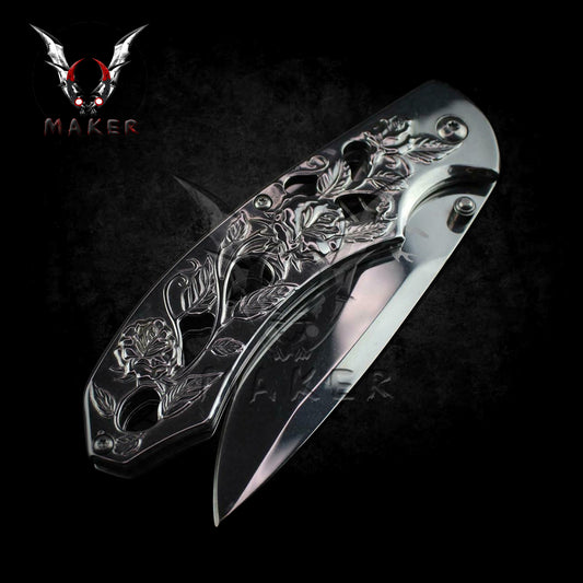 How to Properly Use a Pocket Knife When Camping